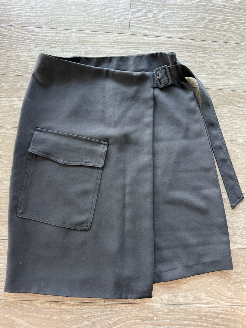 Mango Women's Black Cargo Pocket Pants